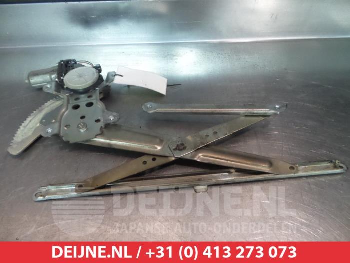 Suzuki Splash Fenstermechanik 4-türig links vorne O275974