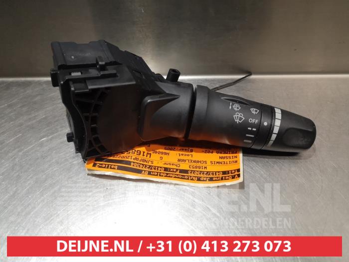 Nissan Primera Ruitenwis Schakelaar O309711