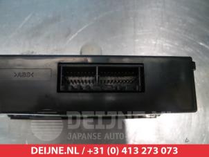 Mitsubishi Pajero Kachel Bedieningspaneel O306047 foto 2