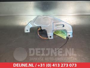 Suzuki Swift Scheibenwischermotor hinten O301361 foto 2