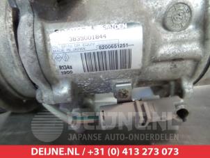 Nissan Note Air conditioning pump O346803 photo 2