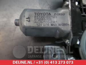 Toyota Yaris Ruitmechaniek 4Deurs rechts-achter O291813 foto 2