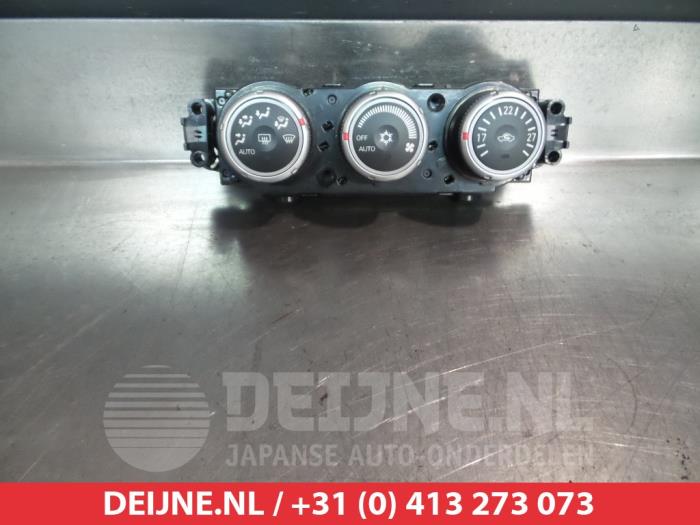 Mitsubishi Lancer Kachel Bedieningspaneel O306004