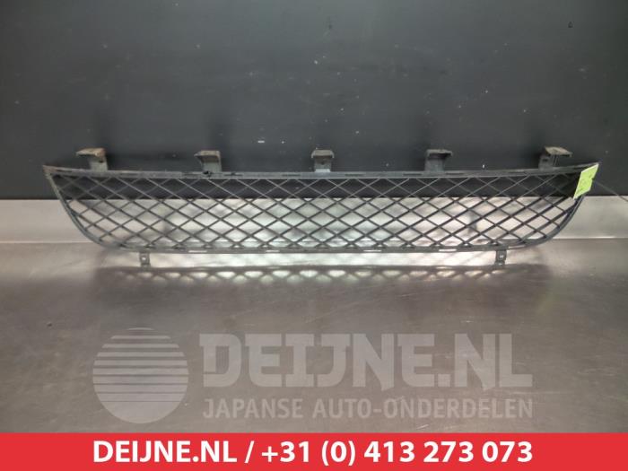 Mitsubishi L200 Bumper Rooster O264500