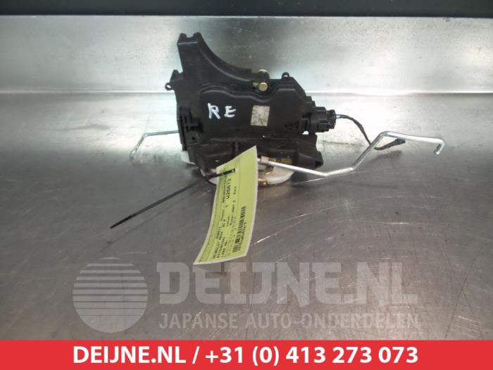 Mitsubishi L200 Deurslot Mechaniek 2Deurs rechts O279223