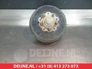 Gebruikte Asschenkel links-achter Subaru Legacy (BD) 2.0i LX 16V Prijs € 35,00 Margeregeling aangeboden door V.Deijne Jap.Auto-onderdelen BV