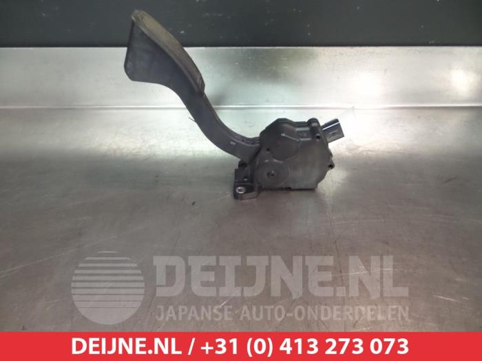 Toyota Prius Plus Gaspedaal O314483