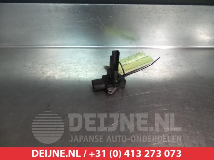 Toyota Prius Plus Luchthoeveelheidsmeter O343054