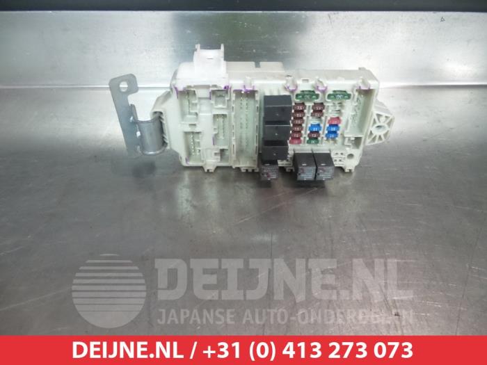 Mitsubishi Grandis Sicherungskasten O350321