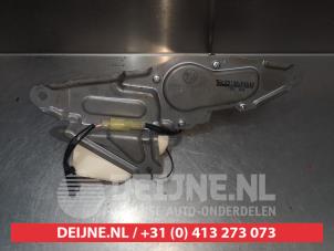 Daihatsu Cuore Scheibenwischermotor hinten O301316 foto 2