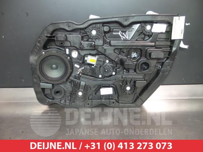 Kia Ceed Ruitmechaniek 4Deurs rechts-voor O276748
