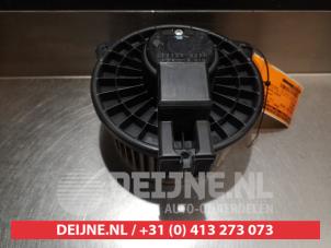 Daihatsu Cuore Heating and ventilation fan motor O367339 photo 2