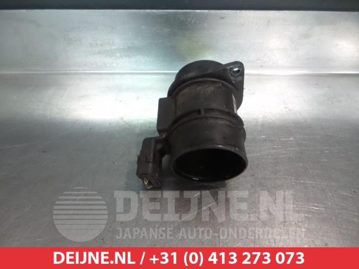 Nissan Primera Luchthoeveelheidsmeter O342565