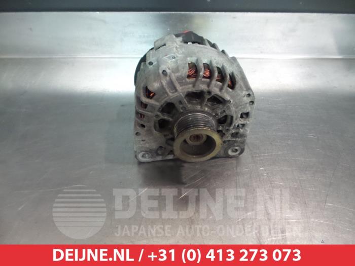 Gebruikte Dynamo Nissan Primera (P12) 1.9 dCi Prijs € 50,00 Margeregeling aangeboden door V.Deijne Jap.Auto-onderdelen BV