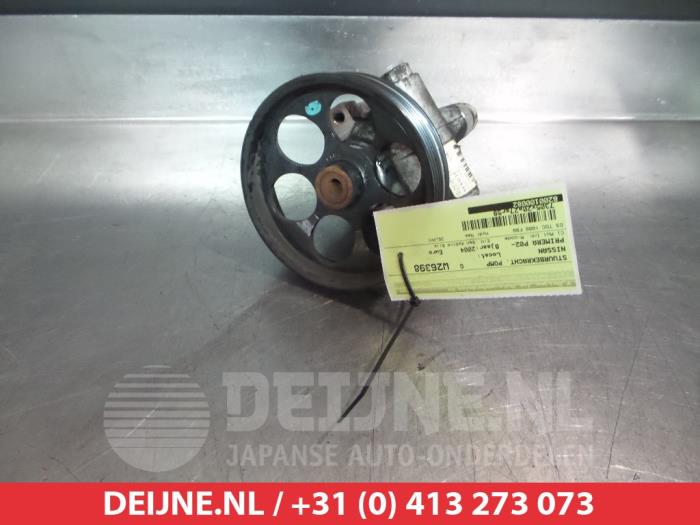 Gebruikte Servopomp Nissan Primera (P12) 1.9 dCi Prijs € 50,00 Margeregeling aangeboden door V.Deijne Jap.Auto-onderdelen BV