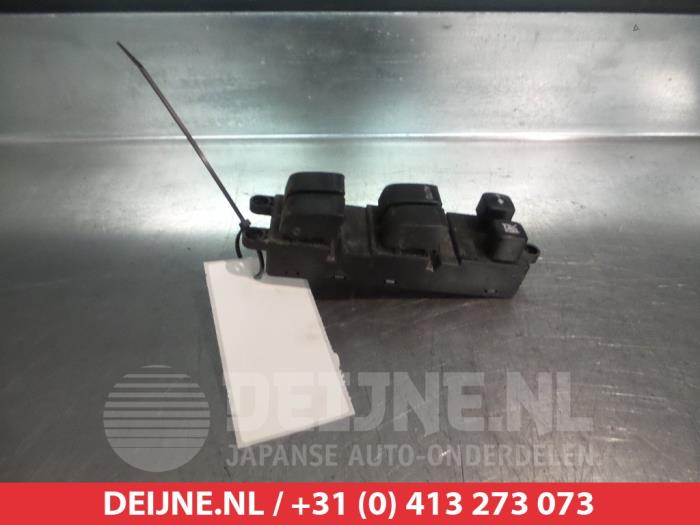 Nissan Primera Combischakelaar ramen O311644