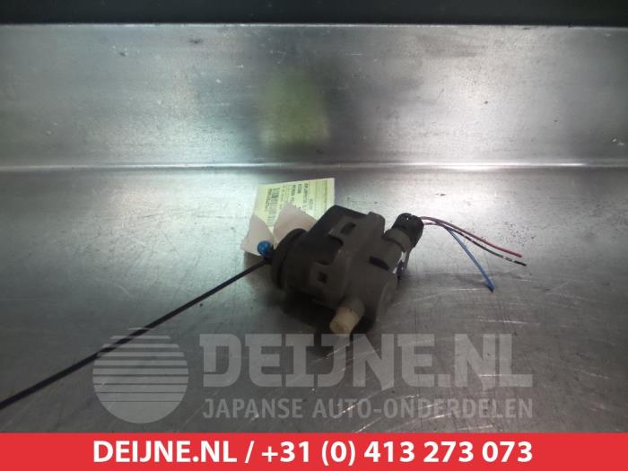 Nissan Primera Koplampmotor O267536