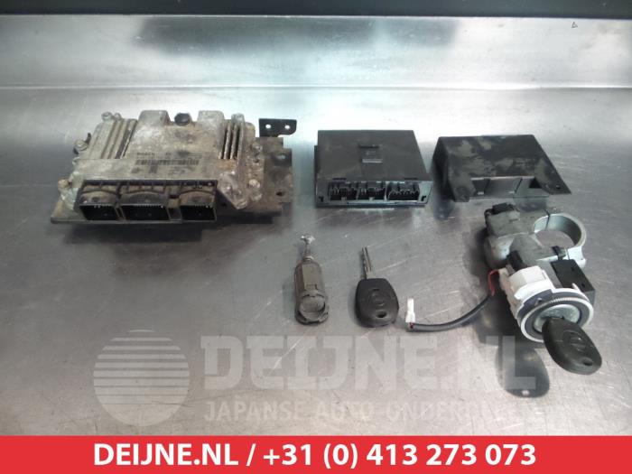 Nissan Primera Computer Motormanagement O344510