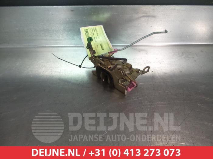 Nissan Patrol Deurslot Mechaniek 4Deurs rechts-voor O280814