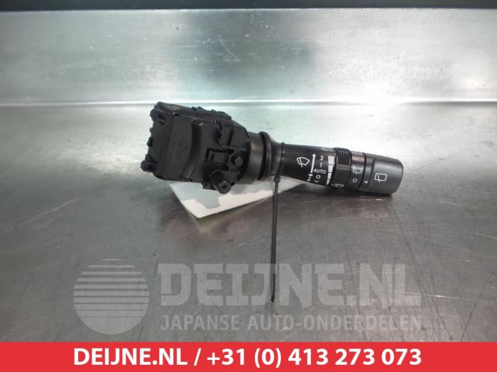 Kia Ceed Ruitenwis Schakelaar O309876