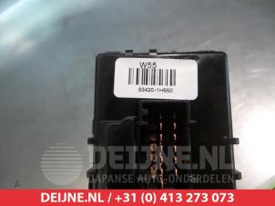 Kia Ceed Ruitenwis Schakelaar O309876 foto 2