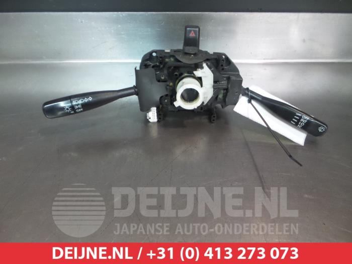 Daihatsu Young RV Steering column stalk O309136