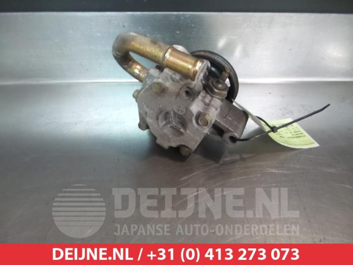 Stuurbekrachtiging Pomp van een Daihatsu YRV (M2) 1.0 12V DVVT STi 2002