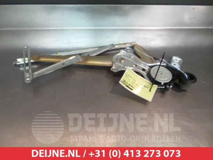 Daihatsu Young RV Fenstermechanik 4-türig rechts hinten O291597