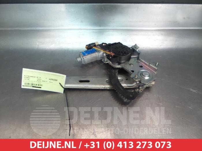 Hyundai I10 Ruitmechaniek 4Deurs links-achter O290377