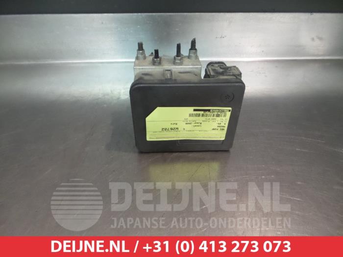 Gebruikte ABS Pomp Mazda 5 (CR19) 2.0 CiDT 16V High Power Prijs € 75,00 Margeregeling aangeboden door V.Deijne Jap.Auto-onderdelen BV
