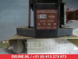 Nissan King Cab Anti-roll control sensor O329314 photo 2
