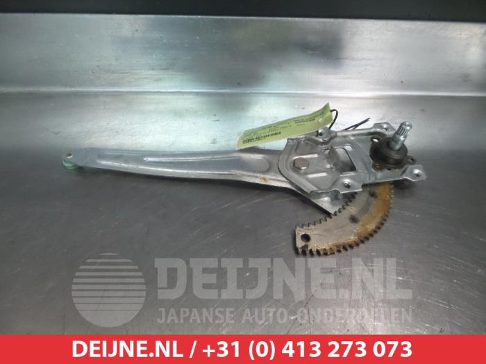 Daihatsu Cuore Fenstermechanik 4-türig rechts hinten O291625
