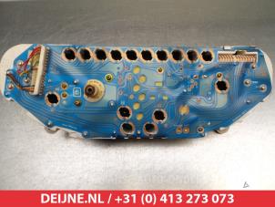 Daihatsu Charade Odometer KM O304926 photo 4