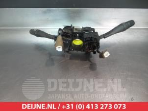 Nissan Patrol Combischakelaar Stuurkolom O308508 foto 2