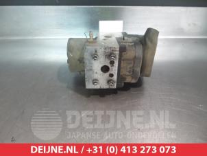 Toyota Avensis ABS Pomp O338517 foto 2
