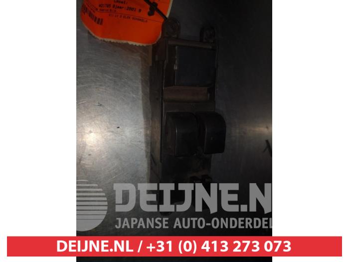 Nissan Micra Combischakelaar ramen O311593