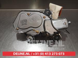 Toyota Avensis Ruitenwissermotor achter O301422 foto 2
