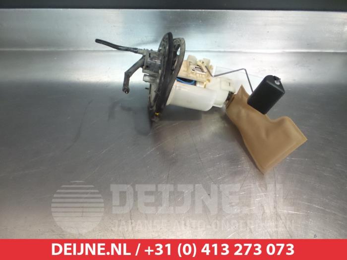 Gebruikte Tank element Pomp Honda Stream I (RN) 1.7 16V VTEC Prijs € 50,00 Margeregeling aangeboden door V.Deijne Jap.Auto-onderdelen BV