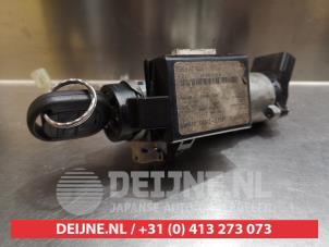 Chevrolet Nubira Kontaktslot+Sleutel O334601 foto 2