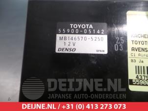 Toyota Avensis Kachel Bedieningspaneel O306332 foto 3