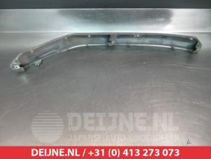 Mitsubishi Space Wagon Front bumper strip, left O264174 photo 2