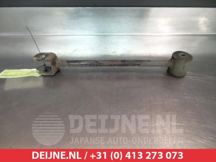 Nissan X-Trail Draagarm links-achter O383385