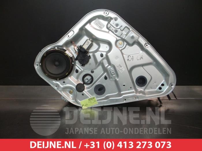 Hyundai Santafe Ruitmechaniek 4Deurs rechts-achter O291149