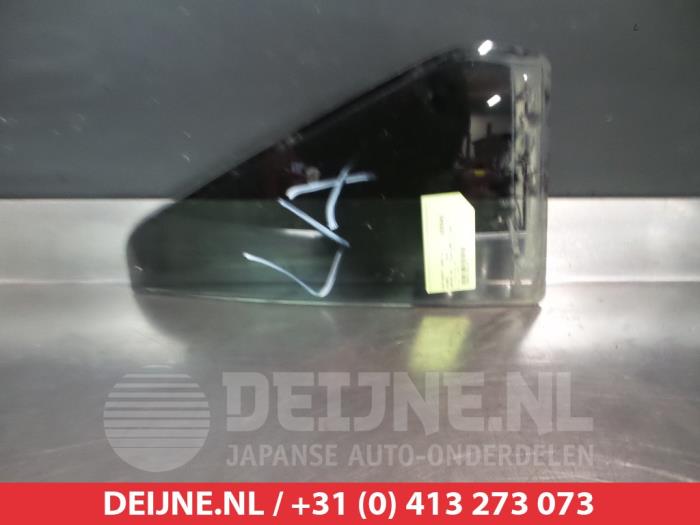 Hyundai Santafe Driehoeks Ruit links-achter O289661