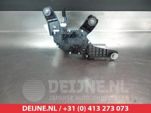 Kia Picanto Rear wiper motor O301144 photo 2