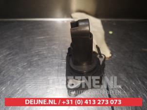 Mitsubishi L200 Luchthoeveelheidsmeter O342802 foto 2