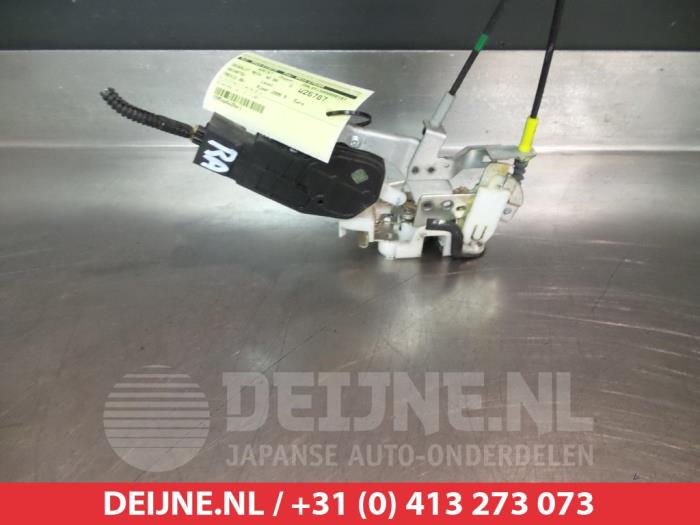 Daihatsu Trevis Deurslot Mechaniek 4Deurs rechts-achter O281734
