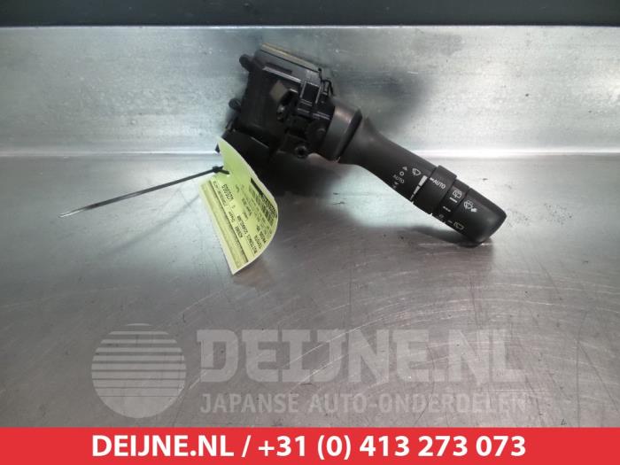 Toyota Prius Ruitenwis Schakelaar O310394