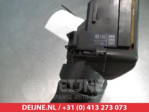 Toyota Prius Wiper switch O310394 photo 2