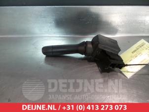 Toyota Aygo Ruitenwis Schakelaar O310555 foto 2